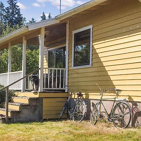 Awesome Home In Lenhovda With Wifi Bagian luar foto